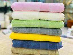 Asciugamani di spugna dal produttore Uzbekistan