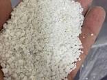 Микро кальцит (Карбонат кальция) Узбекистан От 10 мкм и выше белизна 97/98 % - фото 1