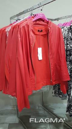 TELEGRAM ABBIGLIAMENTO DONNA SOPHIA — Купить в Милане на Flagma.it #1760504