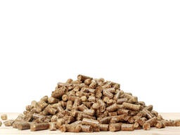 Wood pellets Oak /Pine briquette