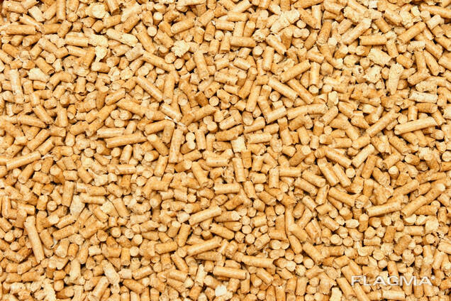 Wood pine pellets.